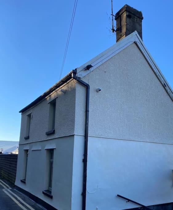 Modern 2 Bedroom Cottage Near Bike Park Wales. Merthyr Tydfil Extérieur photo